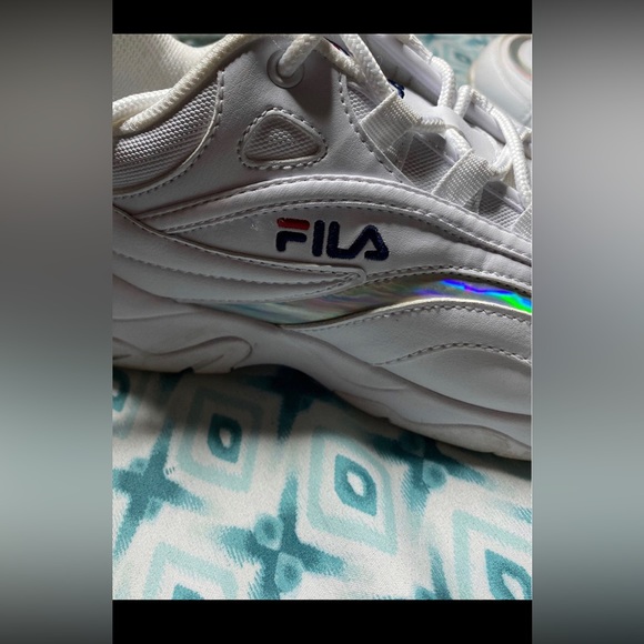 Holographic Filas - Picture 3 of 4